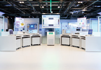 �r���\�����[�V�����̌��]�[��